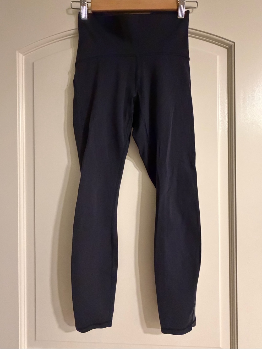 lululemon athletica Train Time 7/8 Leggings 25” Midnight Navy Size 4